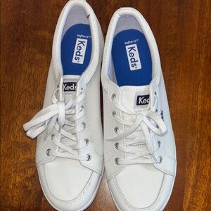 Keds White Canvas Sneakers Classic Minimalist Style